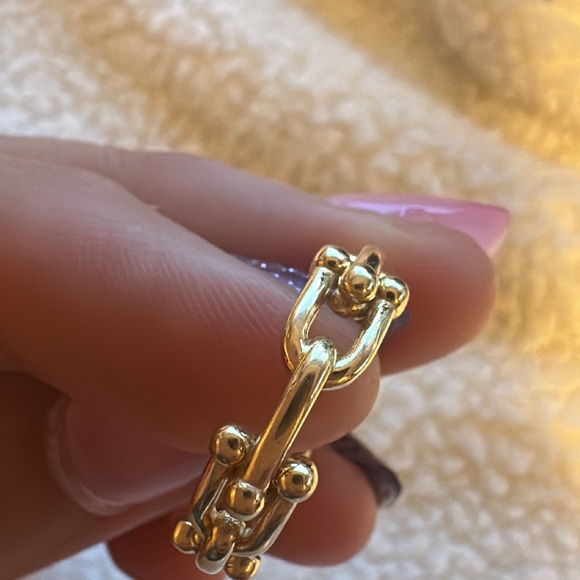 18k Gold Micro Link Ring - Picture 6 of 13